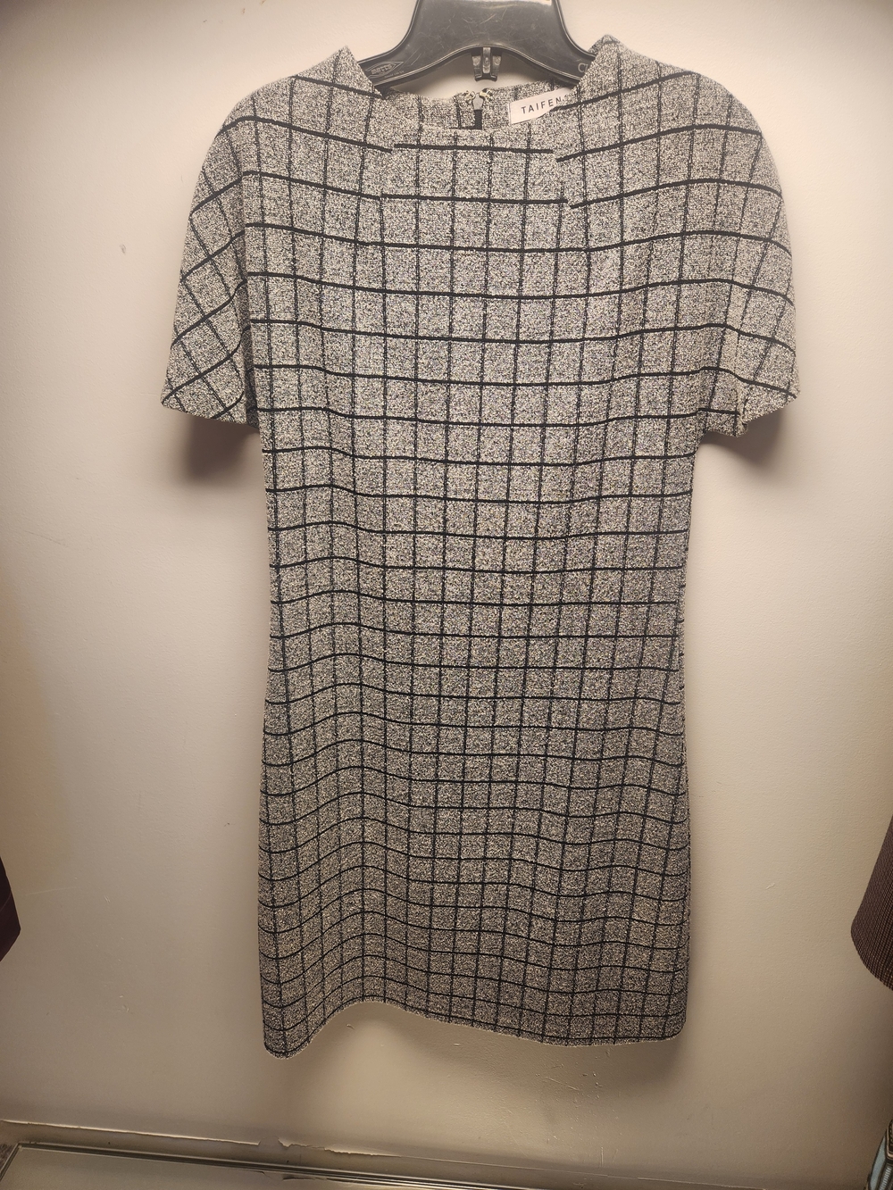 Women’s Black & White Shift Dress